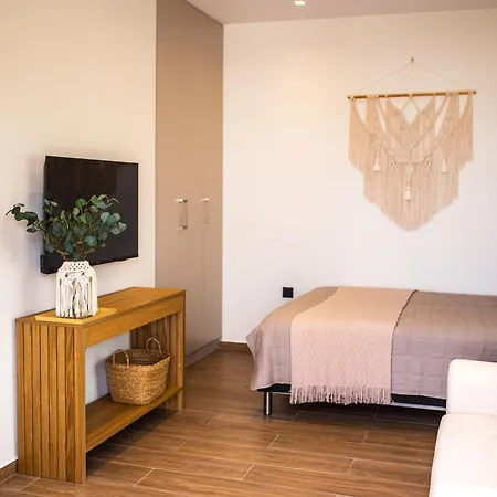 Homestay The Boho Breeze *