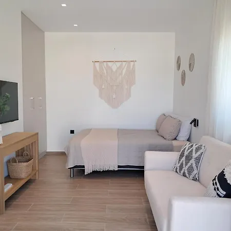 Homestay The Boho Breeze Kos Town