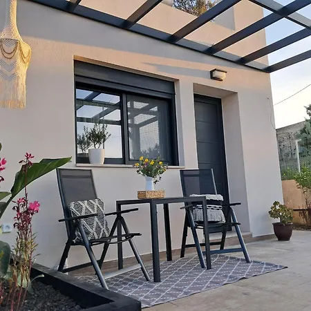 The Boho Breeze Homestay *