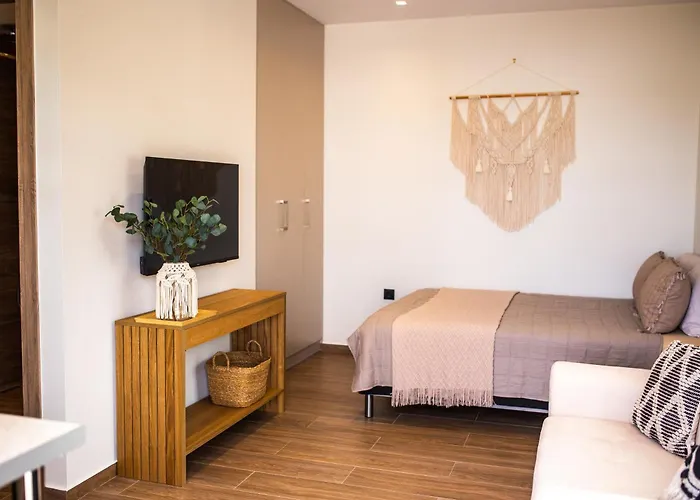 Проживання в сім'ї The Boho Breeze *